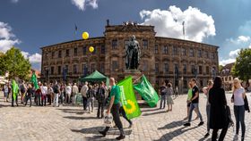 Klimabewegung kämpft mit "Climate Hushing" – Selbstzensur bremst Fortschritt