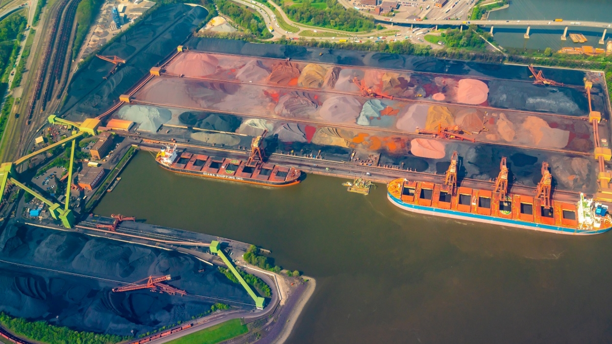 Symbolbild Rohstoffimporte