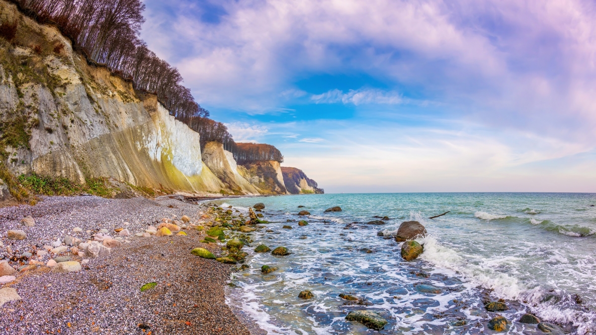 Kreidefelsen auf Rügen im Herbst