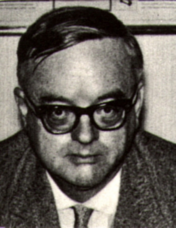 Jordan, Ernst Pascual aus dem Lexikon wissen.de