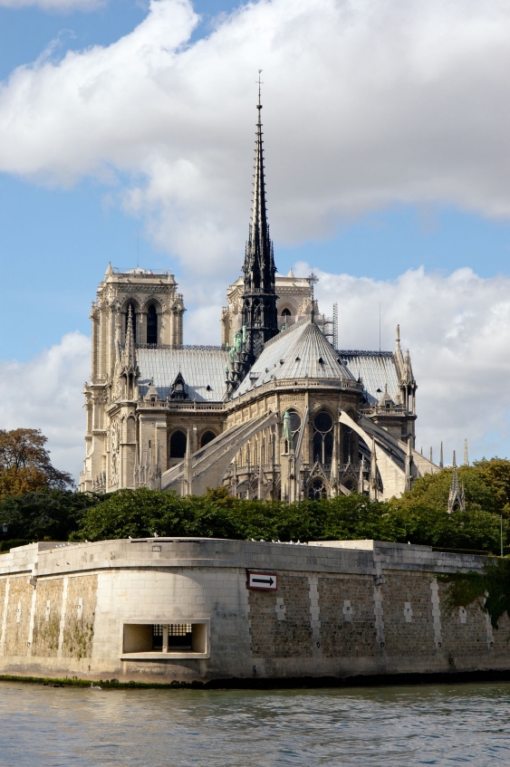 Paris (Stadt) aus dem Lexikon wissen.de