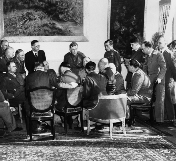 Militärregierung aus dem Lexikon wissen.de