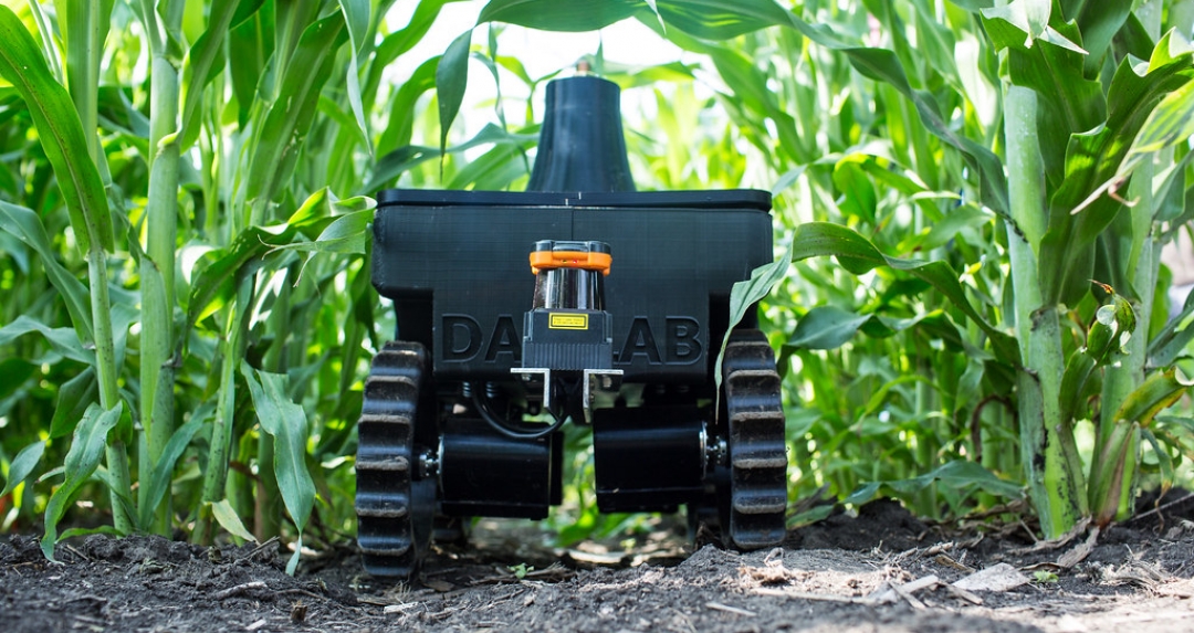 Digitale Landwirtschaft: Roboter im Stall und auf dem Acker | wissen.de