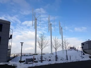 Darrieus-Windräder auf dem Campus der Bergischen Universität, Wuppertal