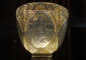 Detail des Tassilo-Kelches aus dem Stift Kremsmünster