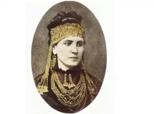 Porträt von Sophia Schliemann mit dem Grossen Gehänge aus dem "Schatz des Priamos"