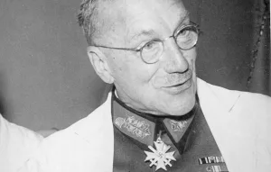 Generalarzt Sauerbruch in Brüssel, 1943