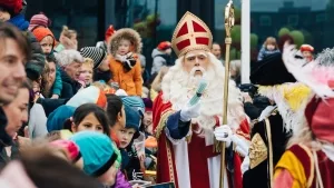 Sinterklaas bei der Ankunft in Amsterdam 