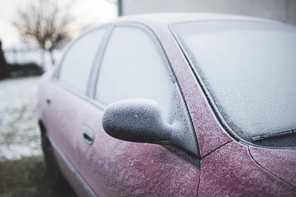 Autos winterfest machen: startklar auch bei Frost und Schnee