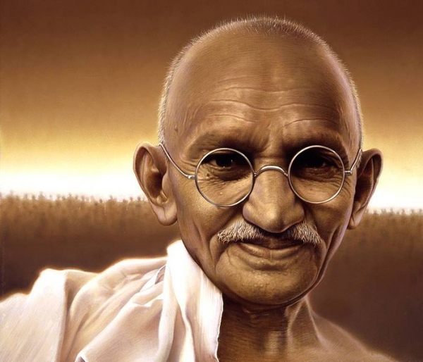 Gandhi Gandhi